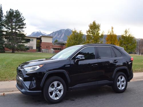 2019 Toyota RAV4 Hybrid XLE