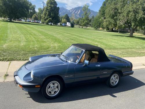 1990 Alfa Romeo Spider Veloce convertible